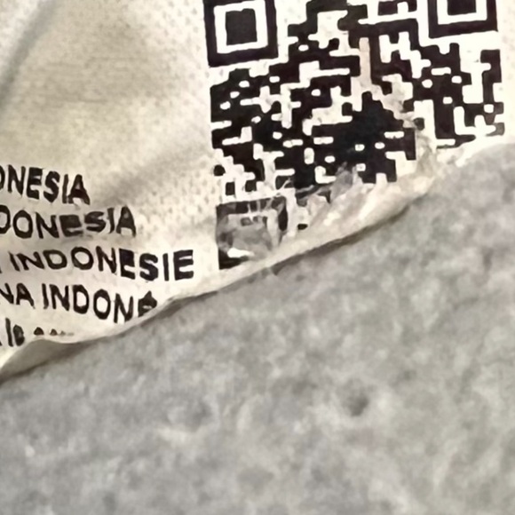 NIKE indoor cleats grey gray silver red and black girls US size 1 - Picture 2 of 10